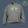 Mandalorian-Valentines-Day-Gray-Sweatshirt