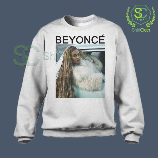 Beyonce-Style-In-Car-Sweatshirt